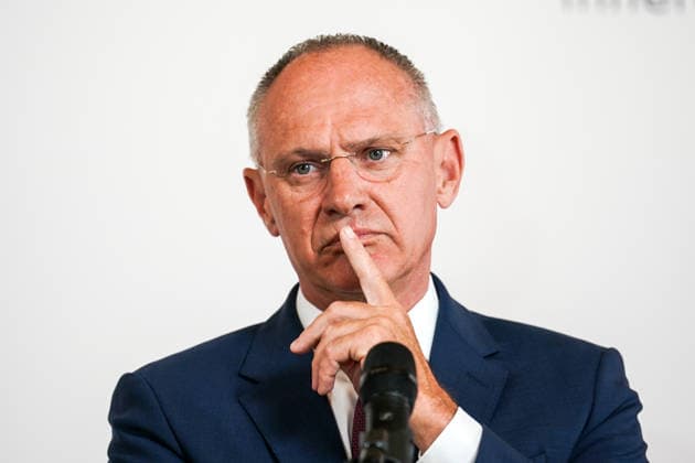 17.08.2026 - Europa, Österreich, Wien: Doorstep nach dem Arbeitsgespräch zwischen Innenminister Gerhard Karner und dem dänischen Migrationsminister Morten Bodskov zur Realisierung von Asylverfahren und Rückkehrzentren in Staaten außerhalb Europas *** August 17, 2026 Europe, Austria, Vienna Doorstep remarks following the working meeting between Interior Minister Gerhard Karner and Danish Minister of Migration Morten Bodskov on the implementation of asylum procedures and return centers in countries outside Europe Copyright: xLUKAxKOLANOVICx