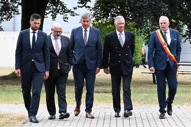 Walloon Minister President Adrien Dolimont; Minister of Interior Bernard Quintin; Vice-prime minister and Minister of Finance, Combating Tax Fraud, Pensions, National Lottery and Cultural Institutions Jan Jambon, King Philippe - Filip of Belgium and Liege province governor Herve Jamar pictured at a visit of Belgian king to the crisis center in Vottem, as fire rages in the Hautes Fagnes (High Fens) nature reserve, on Monday 17 August 2026. The fire started on August 14th and 2700 hectares (on a total of 4500) are impacted.  JILLxDELSAUX 183604482