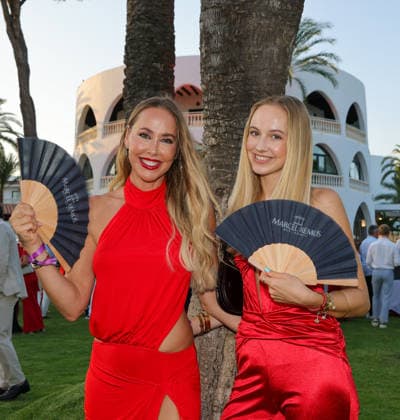 Remus Lifestyle Night 2026 - Sportmoderatorin Silvie Walker mit ihrer Tochter Mara Paguera Hilton Galatzo Hotel Mallorca Spanien *** Remus Lifestyle Night 2026: Sports Anchor Silvie Walker with Her Daughter Mara Paguera at the Hilton Galatzo Hotel in Mallorca, Spain