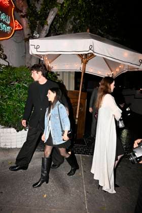 Inde Navarrette and boyfriend at Chareau Marmont for Dinner Inde Navarrette and boyfriend at Chareau Marmont in los Angeles for dinner on August 16, 2026. 17 Aug 2026 Pictured: Inde Navarrette and boyfriend at Chareau Marmont in los Angeles for dinner on August 16, 2026. Photo credit: twoeyephotos MEGA TheMegaAgency.com sales@mega.global  Copyright: xThexMegaxAgencyxtwoeyephotos MEGAx