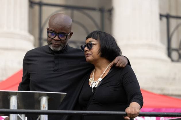 August 17, 2026, London, United Kingdom: (L-R), Photographer and Activist, Misan Harriman and MP, Diane Abbott support each other at a vigil for Professor Jason Arday in Trafalgar Square..A vigil was organised by the campaign group Stand Up to Racism, after Professor Jason Arday was found dead at his home. He had resigned from his position as professor of sociology of education at Cambridge, amid accusations of plagiarism, which he denied. London United Kingdom - ZUMAs197 20260817_aaa_s197_116 Copyright: xPhilxLewisx