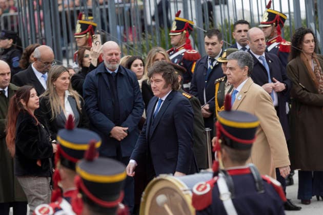 RECORD DATE NOT STATED Argentina: Milei at the ceremony honoring General San Martin. President Javier Milei delivered a speech at the San Martin Monument, located in the Retiro neighborhood of Buenos Aires, to mark the 176th anniversary of the Liberator™s passing Buenos Aires Argentina Copyright: xImagoxImages EstebanxOsoriox _52A9345