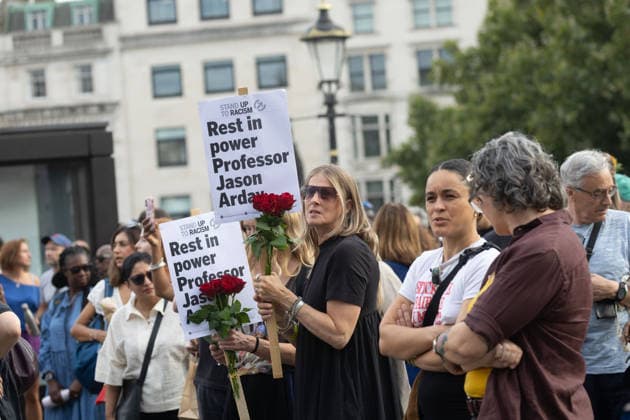 August 17, 2026, London, England, United Kingdom: Thousands attend a vigil in LondonÃ¢â‚¬â ¢s Trafalgar Square for Jason Arday, the former University of Cambridge professor who was found dead last week after resigning following accusations of plagiarism. London United Kingdom - ZUMAs262 20260817_zip_s262_010 Copyright: xTayfunxSalcix