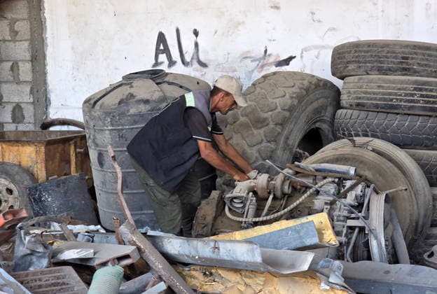 Palestinian Workers Repair Utility Facilities in Khan Younis Palestinian workers repair water and sewage facilities, generators and vehicles at a facility belonging to the Khan Younis municipality in Khan Younis, southern Gaza Strip, on August 18, 2026, in an effort to restore services damaged during the war. Shortages of fuel and generator oil threaten to halt municipal operations across the Gaza Strip, raising fears of a worsening water crisis, sewage overflows and the spread of disease among residents. Photo by Tariq Mohammad APA Images Khan Yunis Gaza Strip Palestinian Territory 180826_Khan_Yunis_TM_00(17) Copyright: xapaimagesxTariqxMohammad xapaimagesx