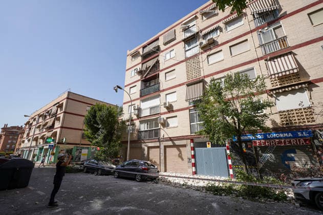 A new strong earthquake has once again shaken Granada and its metropolitan area. Images of the damage caused by the earthquake. August 18, 2026, in Granada, Andalusia, Spain A new strong earthquake struck Granada and its metropolitan area again on Tuesday at 10:37 a.m. and was widely felt by the population. The revised measurement by the National Geographic Institute (IGN) indicates a shallow earthquake, with a magnitude of 4.7 and an epicenter in Gójar, making it the second-strongest earthquake since the start of the seismic event last Friday, August 14. AUGUST 18, 2026 Granada, Andalusia Granada, Andalusia, Spain  Copyright: xArsenioxZuritax 7719424