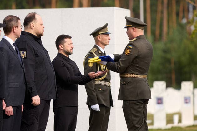 Ukraine holds funeral ceremony for nationalist leader Yevhen Konovalets in Kyiv KYIV, UKRAINE - AUGUST 18: (----EDITORIAL USE ONLY - MANDATORY CREDIT - UKRAINIAN PRESIDENCY HANDOUT - NO MARKETING NO ADVERTISING CAMPAIGNS - DISTRIBUTED AS A SERVICE TO CLIENTS----) Ukrainian President Volodymyr Zelenskyy attends the funeral and reburial ceremony of Yevhen Konovalets, a Ukrainian nationalist leader and founder of the Organization of Ukrainian Nationalists, in Kyiv, Ukraine, on August 18, 2026. Ukrainian Presidency Handout Anadolu Kyiv Ukraine. Editorial use only. Please get in touch for any other usage.  Copyright: x2026xAnadoluxUkrainianxPresidency Handoutx