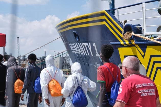 Humanity 1 docks in Ravenna with 73 migrants rescued in Mediterranean MARINA DI RAVENNA, ITALY AUGUST 18, 2026: The Humanity 1, a search-and-rescue vessel operated by German NGO SOS Humanity, docks at the port of Marina di Ravenna, Italy, on August 18, 2026, carrying 73 migrants rescued in the Mediterranean Sea during two operations on August 8 and 13. The group, mainly from Sudan and also including people from Somalia and South Sudan, included 17 minors. Marina di Ravenna Italy Copyright: x xLorenzoxPasinix xJNAxPressx