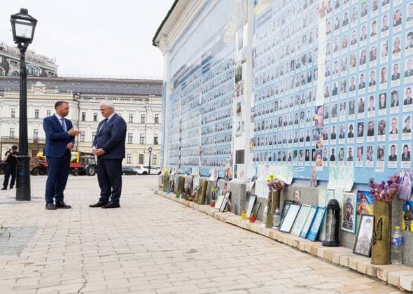 Vice-prime minister and Minister of Foreign Affairs Maxime Prevot and Ukraine s Foreign Minister Andriy Sybiha pictured during a visit to Kyiv, Tuesday 18 August 2026, part of a visit of the Belgian Foreign Minister to Ukraine, from 17 to 20 08.  BENOITxDOPPAGNE 183677954