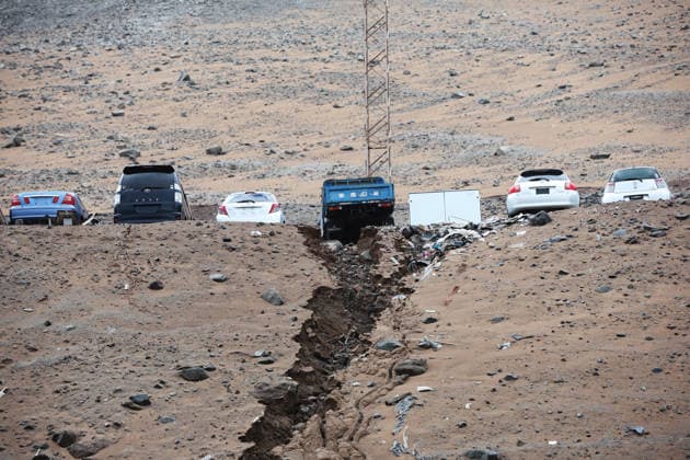 Iquique, August 18, 2026 A storm front wreaks havoc on the city’s public infrastructure and landscape. In the photo, a landslide begins to descend in the Zofri Free Trade Zone area. Alex Diaz Aton Chile, Iquique Chile Aton 1181584  Copyright: ALEXxDIAZ ATONxCHILE
