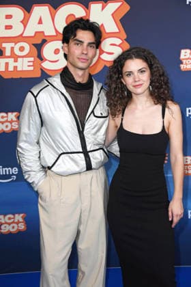 Jacob Rott, Anja Pichler bei der Prime Video Filmpremiere von BACK TO THE 90s im Delphi Filmpalast in Berlin am 18.08.2026 *** Jacob Rott and Anja Pichler at the Prime Video premiere of *BACK TO THE 90s* at the Delphi Filmpalast in Berlin on August 18, 2026