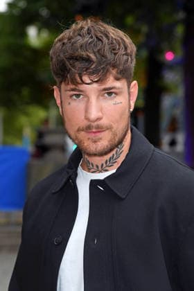 Willi Banner (Willi Whey) bei der Prime Video Filmpremiere von BACK TO THE 90s im Delphi Filmpalast in Berlin am 18.08.2026 *** Willi Banner Willi Whey at the Prime Video film premiere of BACK TO THE 90s at the Delphi Filmpalast in Berlin on August 18, 2026