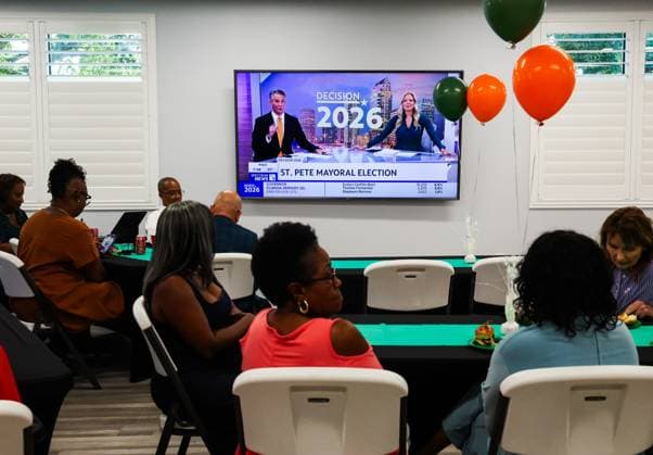 August 18, 2026, St. Petersburg, Florida, USA: The scene with at Mayor Ken Welch s reelection watch party with the television set to election coverage as results begin to come in on primary voting day at the St. Petersburg Fire Union Hall - IAFF 747, 5240 1st Ave N, on Tuesday, Aug. 18, 2026 in St. Petersburg. St. Petersburg USA - ZUMAs70_ 20260818_zan_s70_114 Copyright: xDirkxShaddx