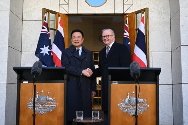 ANUTIN CHARNVIRAKUL AUSTRALIA VISIT, Australian Prime Minister Anthony Albanese and Prime Minister of Thailand Anutin Charnvirakul shake hands at the end of a press statement at Parliament House, in Canberra, Wednesday, August 19, 2026. ( NO ARCHIVING CANBERRA AUSTRALIAN CAPITAL TERRITORY AUSTRALIA  Copyright: xLUKASxCOCHx 20260819197828659900