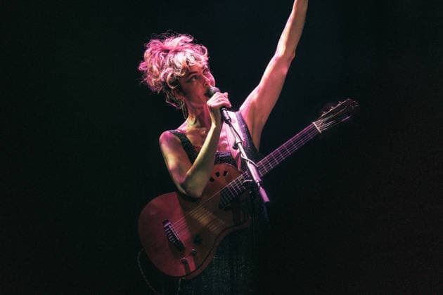 Hannah Cohen performs at Hoxton Hall on August 18, 2026 in London, England. LONDON, ENGLAND - AUGUST 18: Hannah Cohen performs at Hoxton Hall on August 18, 2026 in London, England., Credit:Pupat Chenaksara Avalon UK, London  Copyright: xPupatxChenaksarax xAvalonx PCN_HANNAH_COHEN_LIVE_1125373571