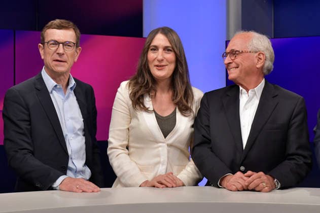 Christoph von Marschall, Anja Kohl und Wolfgang Ischinger in der ARD-Talkshow maischberger im Studio Berlin Adlershof. Berlin, 18.08.2026 *** Christoph von Marschall, Anja Kohl, and Wolfgang Ischinger on the ARD talk show *maischberger* at the studio in Berlin-Adlershof, Berlin, August 18, 2026 Foto:xM.xBehrensx xFuturexImagex maischberger1808_6804