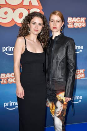 Anja Pichler und Luise Aschenbrenner bei der Premiere des Amazon Prime Video-Films Back to the 90s im Delphi Filmpalast am Zoo. Berlin, 18.08.2026 *** Anja Pichler and Luise Aschenbrenner at the premiere of the Amazon Prime Video film *Back to the 90s* at the Delphi Filmpalast am Zoo in Berlin, August 18, 2026 Foto:xM.xBehrensx xFuturexImagex 90s_6825