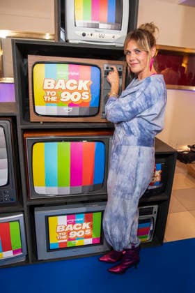 ABB AMAZON- Felicitas Woll Schauspielerin zu Gast auf dem blauen Teppich bei der Weltpremiere der Amazon Prime Serie Back to the 90s im Delphi Filmpalast am 18.AUGUST 2026 in Berlin Berlin Deutschland *** ABB AMAZON Felicitas Woll, actress, appears on the blue carpet at the world premiere of the Amazon Prime series *Back to the 90s* at the Delphi Filmpalast on August 18, 2026, in Berlin, Germany