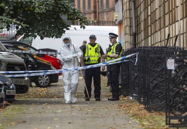 Two Deaths in Glasgow Police at an address in Chancellor Street, investigating the deaths of two men who were found seriously injured at about 16:40 on Sunday.  Copyright: xMichaelxSchofieldx NINTCHDBPICT001101977282