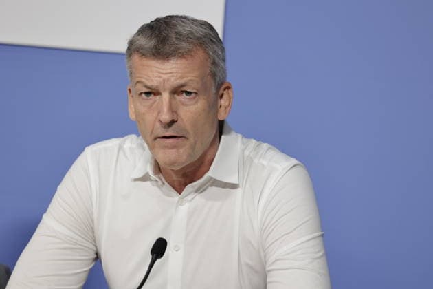 Franl Hippler, Vorstandsvorsitzender IKK classic, Deutschland, Berlin, Haus der Bundespressekonferenz: Pressekonferenz: IKK e.V. - GKV-Finanzierung: Vom Sparpaket zur Strukturreform? *** Franl Hippler, CEO of IKK classic, Germany, Berlin, Federal Press Conference Building—IKK e.V. Press Conference: Statutory Health Insurance (GKV) Financing—From Austerity Measures to Structural Reform