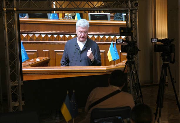European Solidarity Party leader and Fifth President of Ukraine Petro Poroshenko speaks from the rostrum during a sitting of the Verkhovna Rada, broadcast for the media at the press centre of the Ukrainian Parliament, Kyiv, Ukraine, August 19, 2026. The Verkhovna Rada approved President Volodymyr Zelenskyy’s nomination of Khmara as Defence Minister, with 312 lawmakers voting in favour. Khmara, a Major General of the Security Service of Ukraine (SSU) and special operations officer, served for more than 15 years in the SSU’s Special Operations Centre A (Alpha). During the full-scale war, he took part in combat operations, including the liberation of Kyiv region, fighting in Donetsk region, and the operation to liberate Zmiinyi (Snake) Island.  Copyright: xYevhenxKotenkox