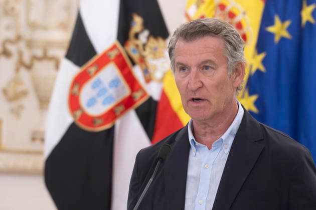 Feijóo Visits Ceuta to See the Humanitarian Crisis Firsthand Alberto Núnez Feijóo, president of the Popular Party, speaks to the media at the Ceuta Assembly Palace on August 19, 2026, in Ceuta, Spain. Ceuta continues to face a serious humanitarian crisis following the historic mass influx of more than 70,000 migrants who swam across the Tarajal on July 30 and 31. AUGUST 19, 2026 MIGRATION CRISISHUMANITARIAN CRISIS TARAJAL PP POPULAR PARTY Ceuta Ceuta, Spain  Copyright: xMarcosxMorenox 7721184
