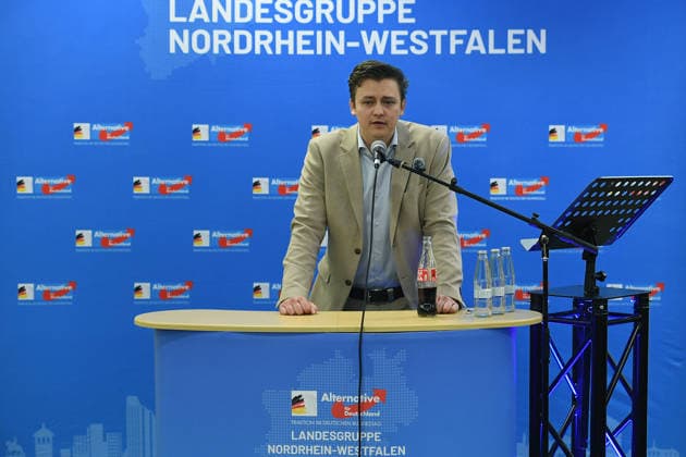 Bürgerdialog der AfD-Bundestagsfraktion ( Landesgruppe NRW ) am 19.08.2026 in der Aula der ehem. Martini-Schule in Wesel Manuel Krauthausen MdB *** Public Forum Hosted by the AfD Bundestag Caucus’s North Rhine-Westphalia Regional Group on August 19, 2026, in the auditorium of the former Martini School in Wesel; Manuel Krauthausen, Member of the Bundestag xRx