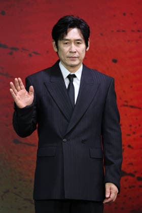 S. Korean actor Seol Kyung-koo S. Korean actor Seol Kyung-koo South Korean actor Seol Kyung-koo, who stars in the upcoming Netflix original series Mousetrap, poses for a photo during a publicity event in Seoul on Aug. 20, 2026. The eight-episode series will be released worldwide on Aug. 28. (Yonhap) 2026-08-20 12:50:55 < 1980-2026 YONHAPNEWS AGENCY. .> ¼­¿ïÆ¯º°½Ã EDITORIAL USE ONLY  Copyright: xx PYH2026082010500034400 YonhapxNewsx yonphotos255789