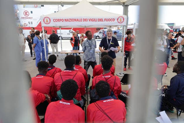 August 20, 2026, Bari: Migrants rescued by the humanitarian ship Life Support of the NGO Emergency disembark in the port of Bari, 20 August 2026. ANSA DONATO FASANO Bari  - ZUMAa110 20260820_zaf_a110_005 Copyright: xDonatoxFasanox
