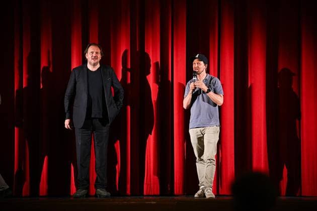 Spaziergang nach Syrakus Lichtburg ** NUR FÜR REDAKTIONELLE ZWECKE ** EDITORIAL USE ONLY **<p>Schauspieler Charly Hübner und Regisseur Lars Jessen, am 20.08.2026 in Essen. Charly Hübner und Lars Jessen präsentieren ihren neuen Film Spaziergang nach Syrakus in der Lichtburg. Deutschland Essen Copyright: SocratesxTassos *** A Walk to Syracuse Lichtburg ** FOR EDITORIAL USE ONLY ** EDITORIAL USE ONLY ** p Actor Charly Hübner and director Lars Jessen, on August 20, 2026, in Essen. Charly Hübner and Lars Jessen present their new film *A Walk to Syracuse* at the Lichtburg in Essen, Germany. Copyright SocratesxTassos Copyright: SocratesxTassos doc878r46gjd11bj6fp1x4x ,EDITORIAL USE ONLY