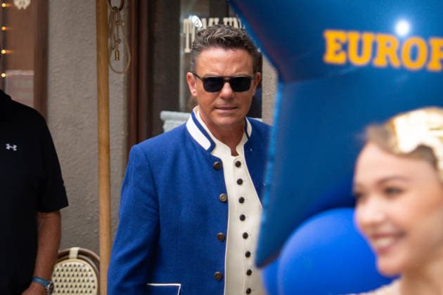 Stefan Mross, Europa-Park, Rust, Walk of Fame, Stern, Sternehrung, Auszeichnung, Sternenthüllung, Ehrung, Schlagersänger, Entertainer, Moderator, Musiker, Prominenter, Schlager, Volksmusik, Fernsehen, ARD, Das Erste, SWR, Immer wieder sonntags, TV-Show, Unterhaltungsshow, Abschiedssaison, letzte Staffel, Show-Aus, Sendungsende, Spardruck, TV-Aus, Abschied, 2026, Europa-Park Rust, Freizeitpark, Medien, Fernsehen, deutsche Unterhaltung, Schlagerstar, Symbolfoto, Prominenz, Jubiläum, Karriere, Würdigung, Walk of Fame Europa-Park Rust Europa Park Baden-Württemberg Deutschland *** Stefan Mross, Europa-Park, Rust, Walk of Fame, star, star ceremony, award, star unveiling, tribute, pop singer, entertainer, host, musician, celebrity, pop music, Copyright: xFINLEYxMÖRCHx