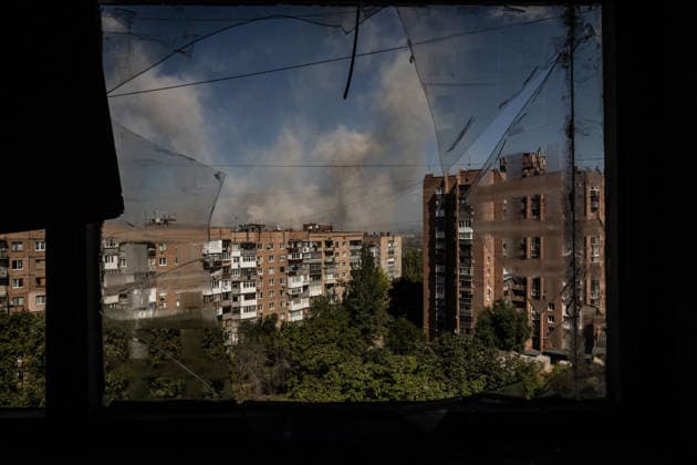 Russian airstrike hit Kramatorsk KRAMATORSK, UKRAINE - AUGUST 20: A plume of smoke rises following a Russian airstrike in Kramatorsk, Ukraine, on August 20, 2026. Francisco Richart Anadolu Donets ka Oblast Ukraine. Editorial use only. Please get in touch for any other usage.  Copyright: x2026xAnadoluxFranciscoxRichartx