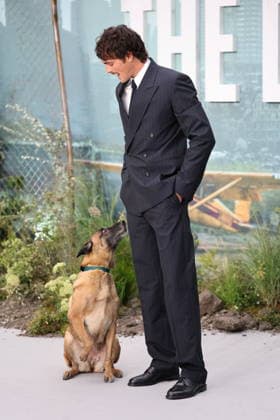 . 20 08 2026. London, United Kingdom. Jacob Elordi and Rak Jasber the dog arriving at The Dog Stars world premiere in London.  xStephenxLockx xi-Imagesx IIM-26957-0009