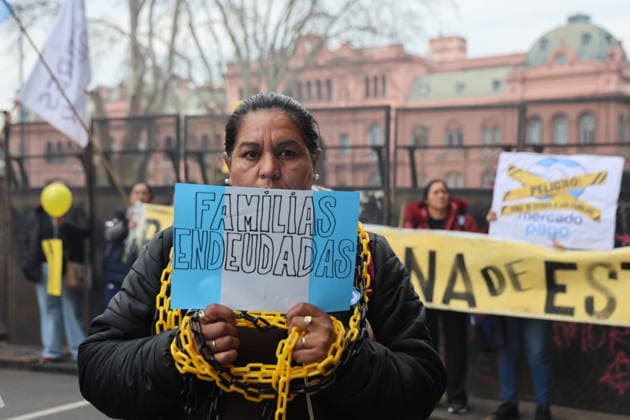 Social Movements March Against Household Debt Social Movements March Against Household Debt EDITORIAL USE ONLY  Copyright: xGDA LaxNacion Argentina-xTodosxlosxderechosxreservados.xProhibidoxelxusoxoxreproducci&oacute;nxdexestaximagenxenxArgentinax FabianxMarellix arlanacionpic067552