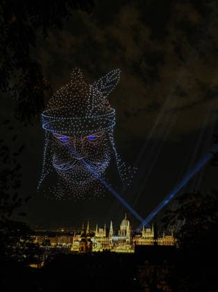 Budapest National Day BUDAPEST, HUNGARY - AUGUST 20 : A view of light shows around the Parliament Building are held to mark the August 20 National Day near the Danube River in Budapest, Hungary on August 20, 2026. Ilkin Eskipehlivan Anadolu Budapest Hungary. Editorial use only. Please get in touch for any other usage.  Copyright: x2026xAnadoluxIlkinxEskipehlivanx