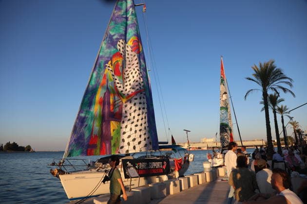 Italian and Albanian Pro Palestinian activists sail to Vlore from Italy BRINDISI, ITALY - AUGUST 20: Several dozen Italian and Albanian Pro Palestine activists, set sail last night from the Italian port of Brindisi, Italy bound for Vlore, Albania, on August 20, 2026. The activist were aboard several boats from the Global Sumud Flotilla that were damaged and left adrift by the Israeli military during the Global Sumud Flotilla’s last mission to Gaza. On the 35th anniversary of the events in Vlora (when thousands of Albanian seeking asylum arrived in Puglia on a ship overcrowded with people), few children of the survivors of this tragedy return to Albania aboard the Flotilla’s boats to support the Flamingo Revolution - a popular protest move  Copyright: x2026xAnadoluxMichelexLuigixEdoardoxNovagax