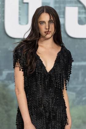 World Premiere of THE DOG STARS at Odeon Luxe Leicester Square in London, UK, 20 Aug 2026 Margaret Qualley attends the World Premiere of the movie THE DOG STARS at Odeon Luxe Leicester Square. Celebrities arrive on the red carpet for the movie World Premiere of THE DOG STARS at Odeon Luxe in Leicester Square. London United Kingdom Copyright: xPhilxLewisx xSOPAxImagesx Phil-Lewis-1443358