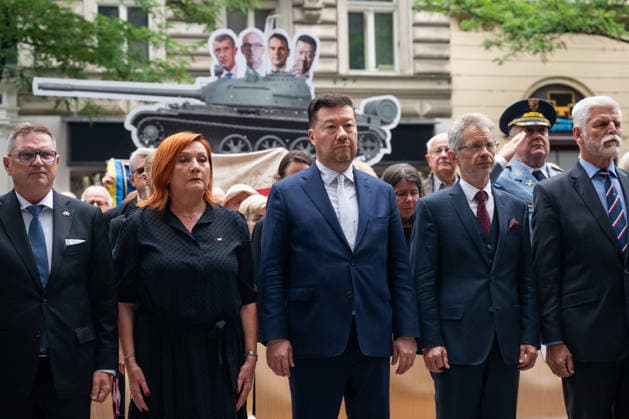 Independent media are one of the fundamental pillars of democracy, Czech President Petr Pavel (right) said outside the Czech Radio (CRo) building in Prague, Czech Republic, August 21, 2026 during a memorial ceremony marking the 58th anniversary of the 1968 occupation of Czechoslovakia by the Warsaw Pact troops. Pictured from left Martin Muransky, Ambassador of Slovakia, Minister of Finance Alena Schillerova, Chamber of Deputies Speaker Tomio Okamura, Senate Speaker Milos Vystrcil and Czech President Petr Pavel. (CTKxPhoto OndrejxDeml) CTKPhotoP2026082103442  CTKPhotoP2026082103442