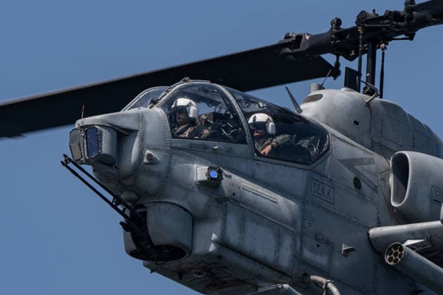 TEKNOFEST Blue Homeland KOCAELI, TURKIYE - AUGUST 21: Cobra helicopters belonging to the Turkish Naval Forces perform demonstration flight as TEKNOFEST Blue Homeland continues at the Golcuk Naval Shipyard Command in Kocaeli, Turkiye, on August 21, 2026. Organized under the main leadership of the Turkish National Defense Ministry and the Turkish Technology Team Foundation (T3 Foundation), with Anadolu as the Global Communication Partner, the event showcases Turkiye s maritime power, defense capabilities, and indigenous technologies. Gathering technology and defense industry enthusiasts around a maritime focus, the festival will welcome visitors through August 23. Celal Gunes Anadolu Kocaeli Turkey. Editorial use only. Please get in touch f  Copyright: x2026xAnadoluxCelalxGunesx