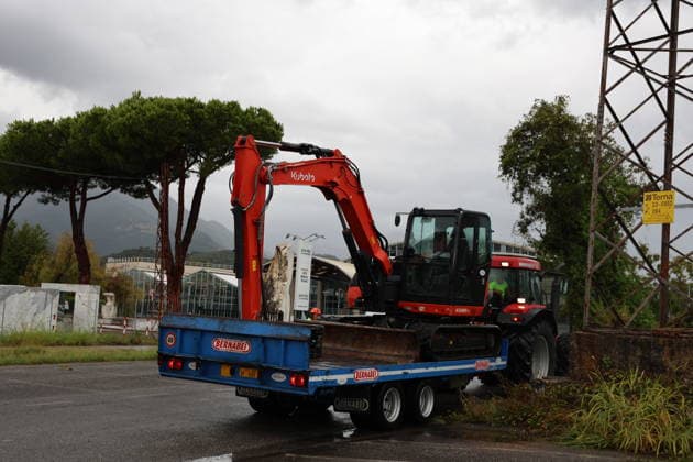 RECORD DATE NOT STATED IPA87664865 - Marina di Pietrasanta: Damage Caused by Severe Weather in Versilia—Rain, Thunderstorms, and Wind Cause Disruption and Damage to Beach Resorts and Tourists; Fallen Trees  Copyright: xx xx 87664865.jpeg