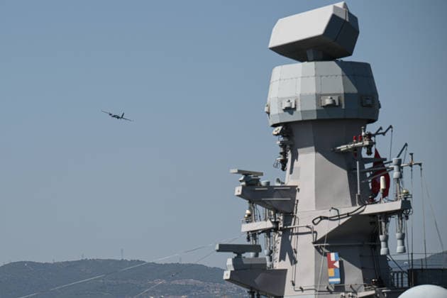 TEKNOFEST Mavi Vatan KOCAELI, TURKIYE - AUGUST 21: Multirole high-altitude long-endurance (HALE) unmanned combat aerial vehicle, (UCAV) Bayraktar Akinci perform demonstration flight as TEKNOFEST Blue Homeland continues at the Golcuk Naval Shipyard Command in Kocaeli, Turkiye, on August 21, 2026. Organized under the main leadership of the Turkish National Defense Ministry and the Turkish Technology Team Foundation (T3 Foundation), with Anadolu as the Global Communication Partner, the event showcases Turkiye s maritime power, defense capabilities, and indigenous technologies. Gathering technology and defense industry enthusiasts around a maritime focus, the festival will welcome visitors through August 23. Akin Celiktas Anadolu Kocaeli Turk  Copyright: x2026xAnadoluxAkinxCeliktasx