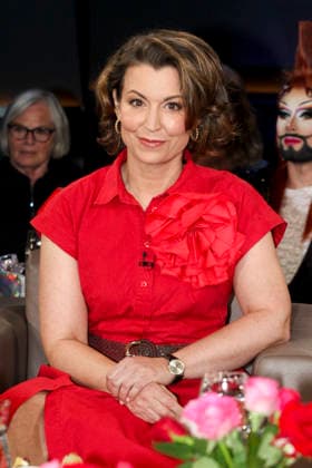 ABB TALKSHOW- Franca Cuneo leitet das Restaurant Cuneo in dritter Generation zu Gast in der NDR Talkshow unter dem Motto 400 Jahre Reeperbahn-Spezial aus dem NDR 3 Studio am Freitag 21.AUGUST 2027 in Hamburg Aufzeichnung vom 01.07.2026 Hamburg Deutschland *** ABB TALK SHOW Franca Cuneo, the third-generation owner of Restaurant Cuneo, appeared as a guest on the NDR talk show as part of the 400 Years of the Reeperbahn Special from the NDR 3 studio on Friday, August 21, 2027, in Hamburg. Recording from 01 0July 2026, Hamburg, Germany