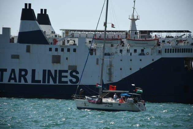 Global Sumud Flotilla activists arrive in Albania VLORE, ALBANIA - AUGUST 21: Boats carrying pro-Palestinian Italian and Albanian activists arrive off the coast of Vlore after sailing from Brindisi, Italy, on August 21, 2026 in Vlore, Albania. Several of the vessels had reportedly been damaged by the Israeli military during the flotilla s previous mission. The activists arrival coincides with the anniversary of the 1991 exodus in which thousands of Albanian refugees reached Italy s Puglia region aboard an overcrowded ship. The group is also expected to support the Flamingo Revolution protest against the reported sale of a beach in Zvernec for a tourism project allegedly linked to Ivanka Trump and Jared Kushner. Olsi Shehu Anadolu Vlore  Copyright: x2026xAnadoluxOlsixShehux