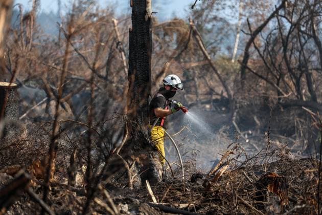 A guided visit is organized to the firefighters still active on the site of the fires in the Hautes Fagnes (High Fens) nature reserve, on Friday 21 August 2026. The fire started on August 14th and 3000 hectares (on a total of 4500) are impacted.  JULIENxWARNAND 183919084