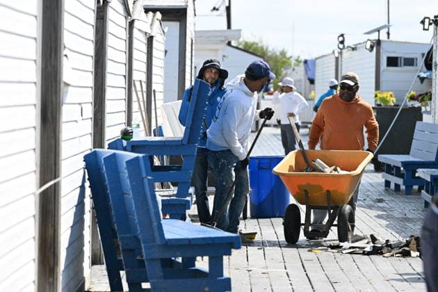 Tornado damage at Atlantic Beach in Long Island, New York NEW YORK, UNITED STATES - AUGUST 21: Emergency personnel and cleanup crews work amidst debris at the Sun and Surf Beach Club in Atlantic Beach, Long Island, New York, United States on August 21, 2026, following a rare tornado touchdown. The storm made landfall at approximately 7:11 p.m. on Thursday evening as a waterspout before moving ashore, destroying roughly 50 cabanas and tearing off roofs across the facility while nearly 100 people were present. Nassau County declared a state of emergency overnight as search teams swept the property, reporting only one minor injury, while the National Weather Service officially confirmed the tornadic event on Friday morning Kyle Mazza Anadolu  Copyright: x2026xAnadoluxKylexMazzax
