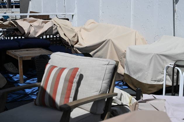 Tornado damage at Atlantic Beach in Long Island, New York NEW YORK, UNITED STATES - AUGUST 21: Emergency personnel and cleanup crews work amidst debris at the Sun and Surf Beach Club in Atlantic Beach, Long Island, New York, United States on August 21, 2026, following a rare tornado touchdown. The storm made landfall at approximately 7:11 p.m. on Thursday evening as a waterspout before moving ashore, destroying roughly 50 cabanas and tearing off roofs across the facility while nearly 100 people were present. Nassau County declared a state of emergency overnight as search teams swept the property, reporting only one minor injury, while the National Weather Service officially confirmed the tornadic event on Friday morning Kyle Mazza Anadolu  Copyright: x2026xAnadoluxKylexMazzax