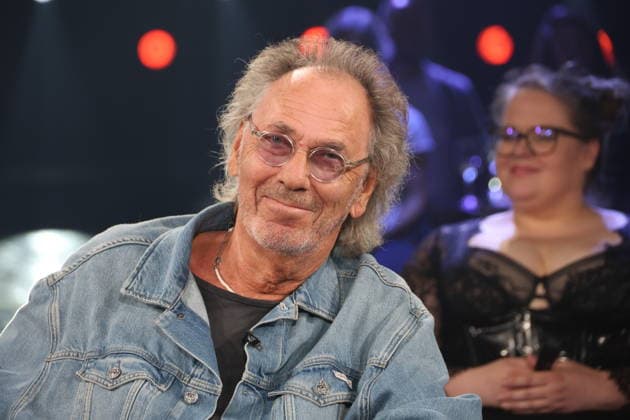 Hugo Egon Balder, Entertainer, zu Gast in der NDR Talk Show am 21.8.2026 im 3. Programm des NDR Fernsehen, Fototermin vor der Aufzeichnung am 1.7.2026 im Fernsehstudio Hamburg Lokstedt *** Hugo Egon Balder, entertainer, guest on the NDR Talk Show on August 21, 2026, on Channel 3 of NDR Television; photo op before the taping on July 1, 2026, at the Hamburg Lokstedt television studio