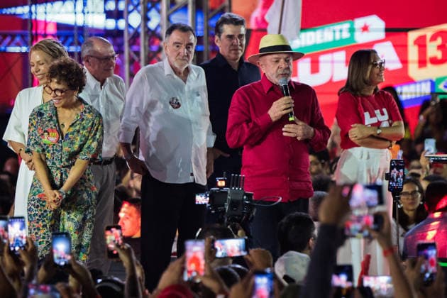 BELO HORIZONTE, MG - 21.08.2026: LULA EM BELO HORIZONTE - President Luiz Inacio Lula da Silva gathered a crowd of supporters at a political event in Praca da Estacao, in the center of Belo Horizonte MG. The event marked the launch of Patrus Ananias& 39; campaign for the government of Minas Gerais and brought together militants and allied leaders, it took place this Friday night (21). x3002126x  AllanxCalisto