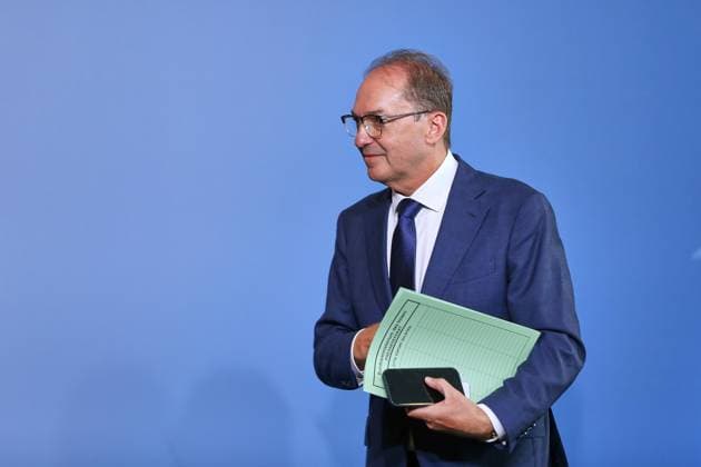 Berlin, Deutschland, 21.08.2026: Bundesinnenministerium: Statement zu Fund von Waffendepot: Bundesminister des Innern Alexander Dobrindt (CSU) *** Berlin, Germany, August 21, 2026 Federal Ministry of the Interior Statement on the Discovery of a Weapons Cache Federal Minister of the Interior Alexander Dobrindt (CSU) Copyright: xdtsxNachrichtenagenturx dts_130772