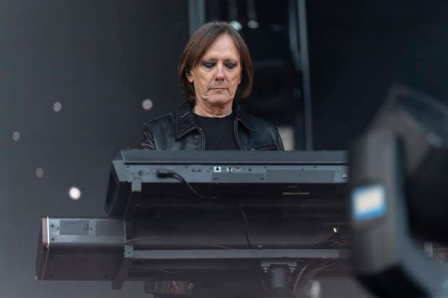 The Cure perform at Wythenshawe Park Roger O Donnell of The Cure performs at Wythenshawe Park, Manchester, England, 21st August 2026, Credit:Mike Gray MIKE GRAY - B4227 Avalon  Copyright: xMikexGrayx xMIKExGRAYx-xB4227x xAvalonx 1127050443