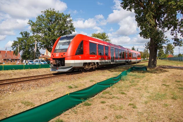 22.08.2026 - Zugunfall in Eggesin in der Wiesenstraße. An einem unbeschrankten Bahnübergang stieß eine Regionalbahn der Linie RE4 mit einem Auto zusammen Eggesin Mecklenburg-Vorpommern Deutschland *** August 22, 2026: Train accident in Eggesin on Wiesenstraße. A regional train on the RE4 line collided with a car at an unguarded railroad crossing. Eggesin, Mecklenburg-Western Pomerania, Germany